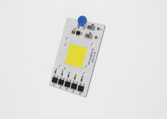 এসি 220V ড্রাইভারহীন 380nm-840nm নেতৃত্বে cob চিপ পুরো বর্ণালী 50W COB বৃদ্ধি আলো জন্য 50W